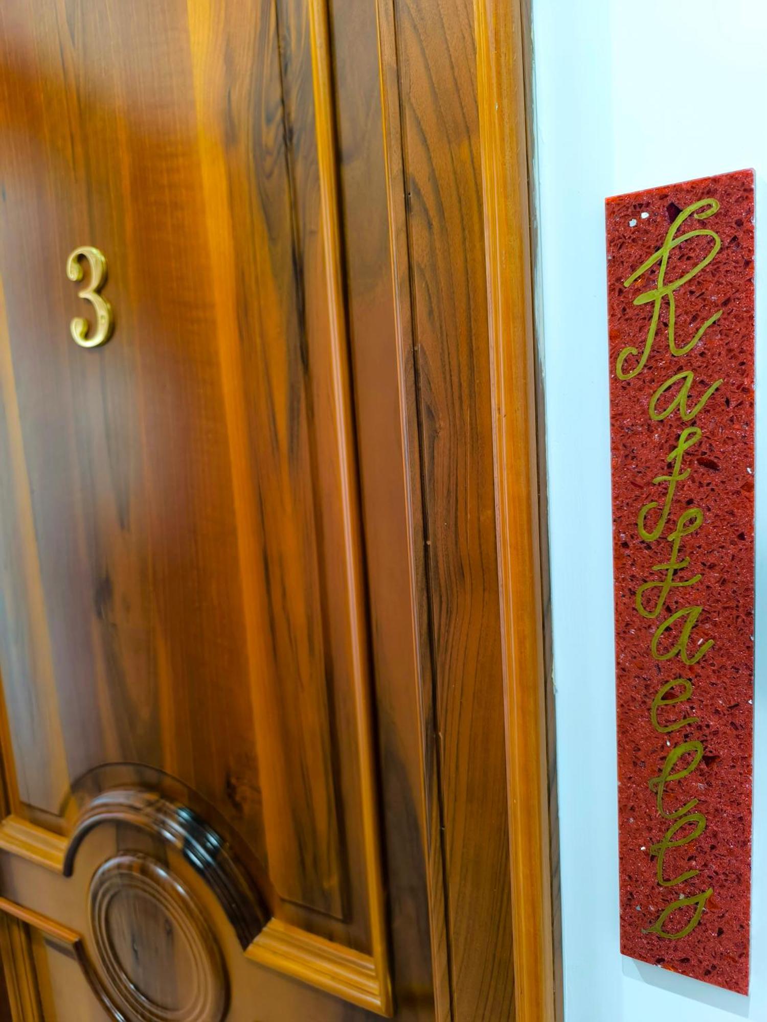 I Migliori Artisti Hotel Наполи Екстериор снимка