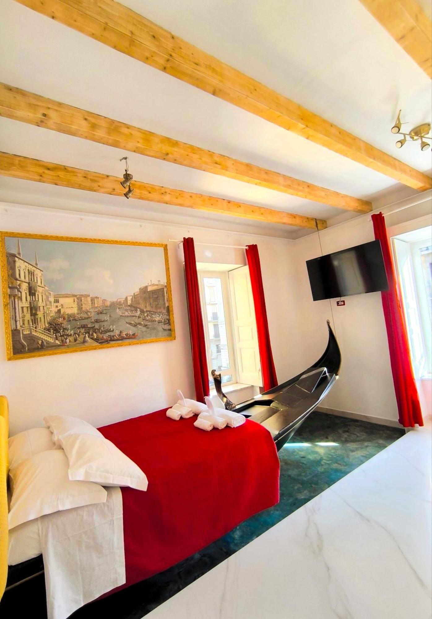 I Migliori Artisti Hotel Наполи Екстериор снимка